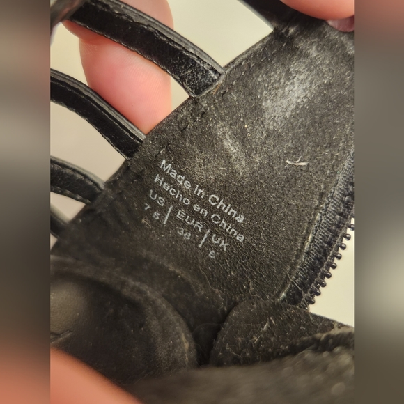 Aldo High Heels. Black, strappy leather. - Picture 4 of 6